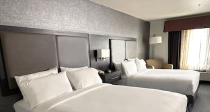 Holiday Inn Express Hotel & Suites Barstow-Outlet Center by IHG