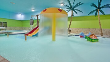 Una piscina techada