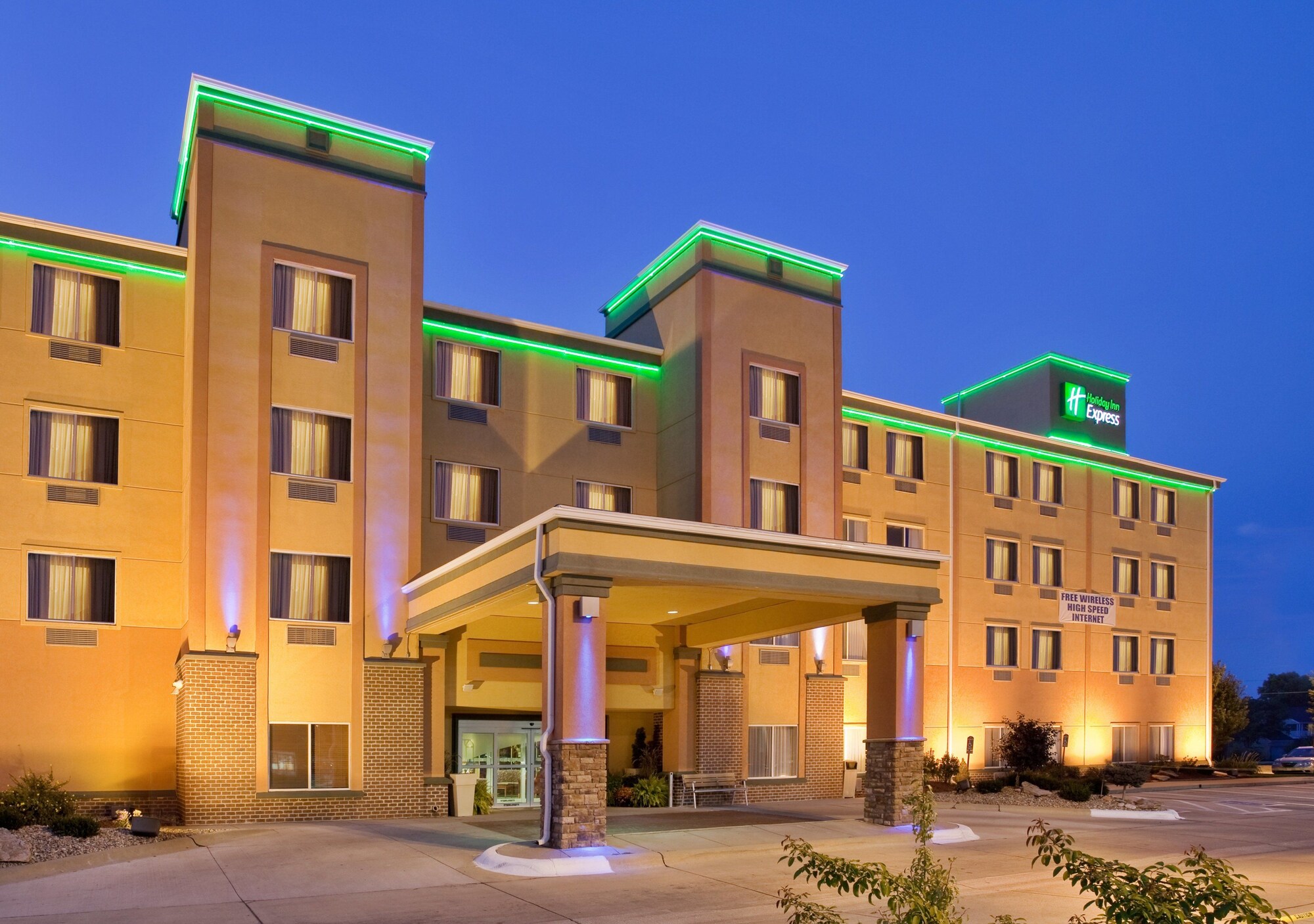 2 Star Hotels