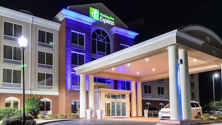 Exterior. Holiday Inn Express Hotel & Suites Birmingham-Irondale(East) by IHG