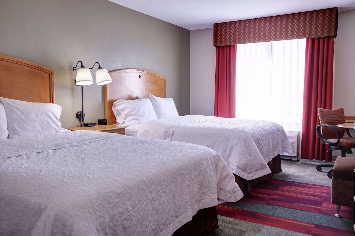 In-room safe, desk, iron/ironing board, free WiFi