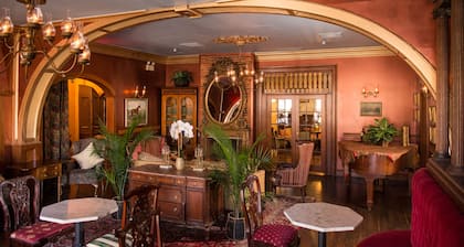 The Inn at Saratoga