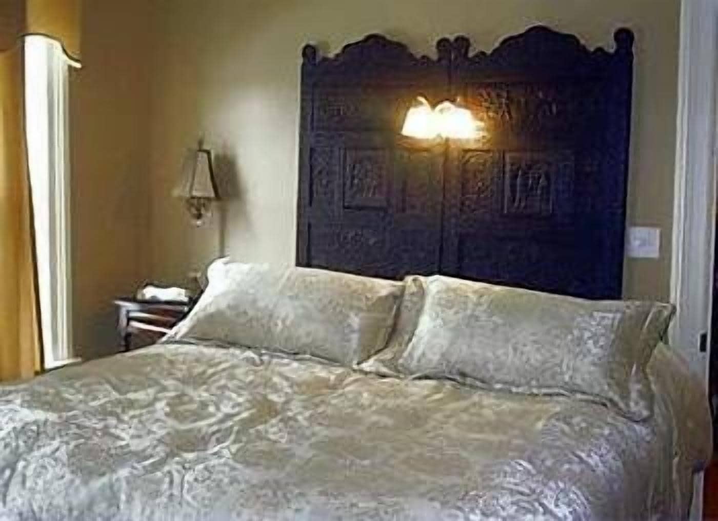 premium bedding, in-room safe, iron/ironing board, free cots/infant beds