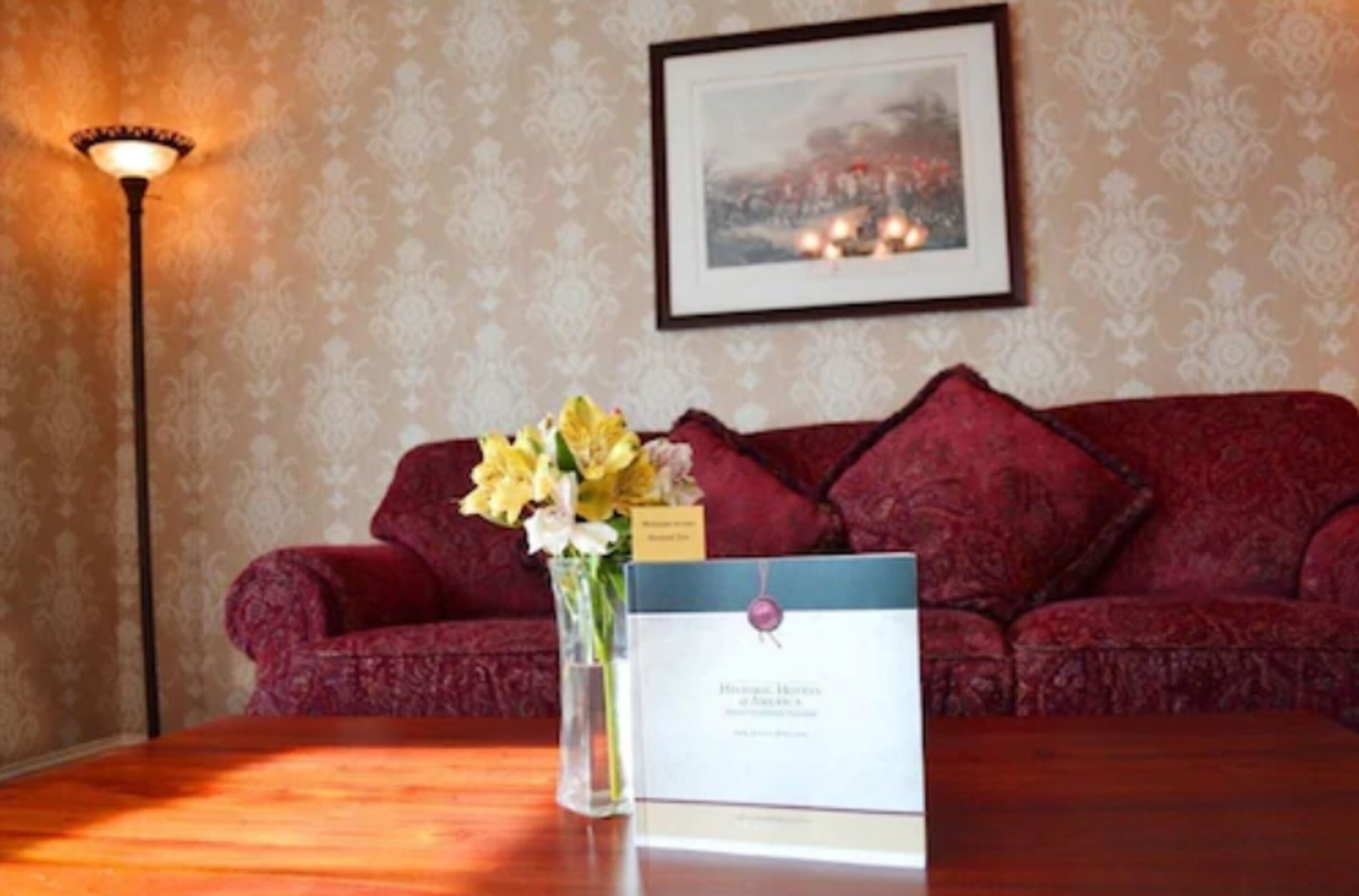 standard room, 1 king bed | living area | tv