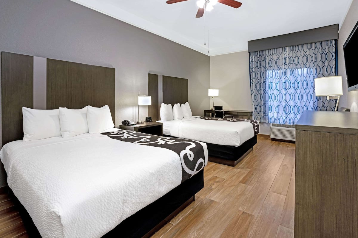 Room, 2 Queen Beds, Accessible, Non Smoking (Hear/Mobil Roll-In Shower, Forest Vw) | Premium bedding, desk, iron/ironing board, free cribs/infant beds