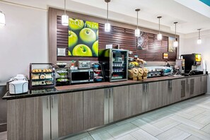 Petit-déjeuner buffet compris tous les jours