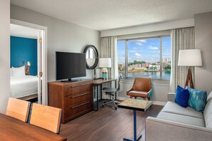 55-inch Smart TV with satellite channels, TV, Netflix - Residence Inn by Marriott Boston Harbor on Tudor Wharf (Boston)