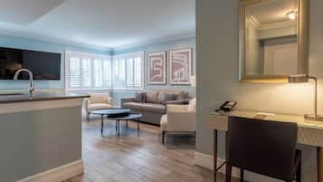 Literie de qualité supérieure, couette en duvet d'oie, minibar