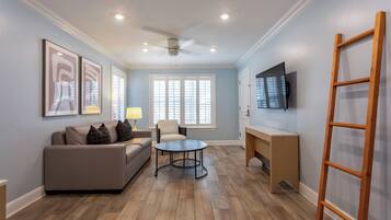 Literie de qualité supérieure, couette en duvet d'oie, minibar