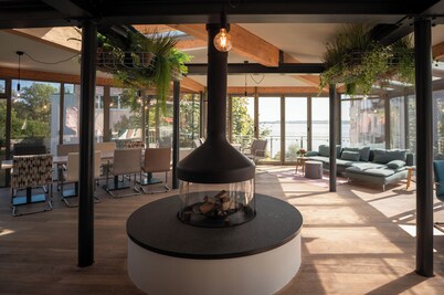 Hotel Whitman