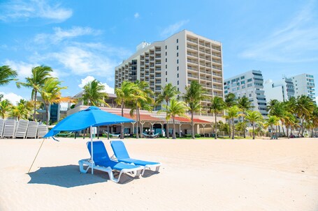 Courtyard by Marriott Isla Verde Beach Resort - Image 105