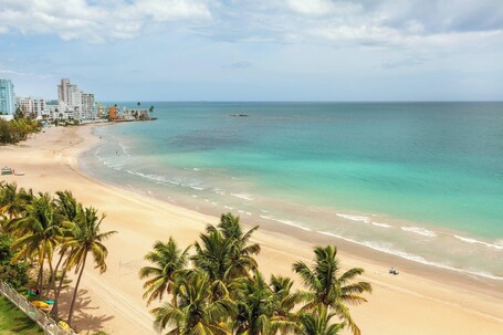 Courtyard by Marriott Isla Verde Beach Resort - Image 60