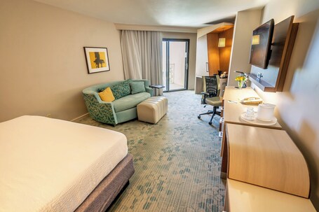 Courtyard by Marriott Isla Verde Beach Resort - Image 102