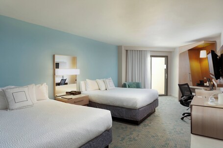 Courtyard by Marriott Isla Verde Beach Resort - Image 95
