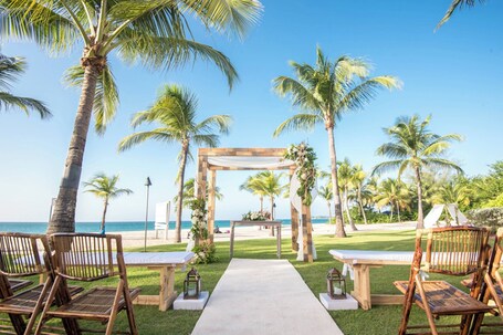 Courtyard by Marriott Isla Verde Beach Resort - Image 65