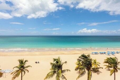 Courtyard by Marriott Isla Verde Beach Resort - Image 59