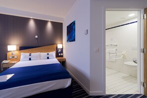 1 bedroom, in-room safe, desk, soundproofing