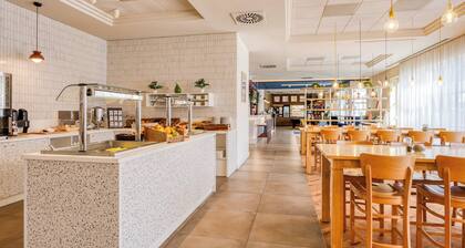 Holiday Inn Express Antwerp City-North by IHG