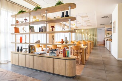 Holiday Inn Express Antwerp City-North by IHG