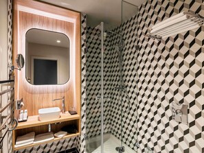 Shower, rainfall showerhead, designer toiletries, hair dryer - Century Old Town Prague - MGallery Collection (Prague)
