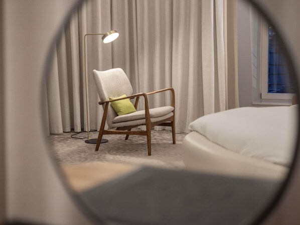 Suite Grand, 1 cama King size (Le Dome) | Ropa de cama de alta calidad, edredón y minibar 