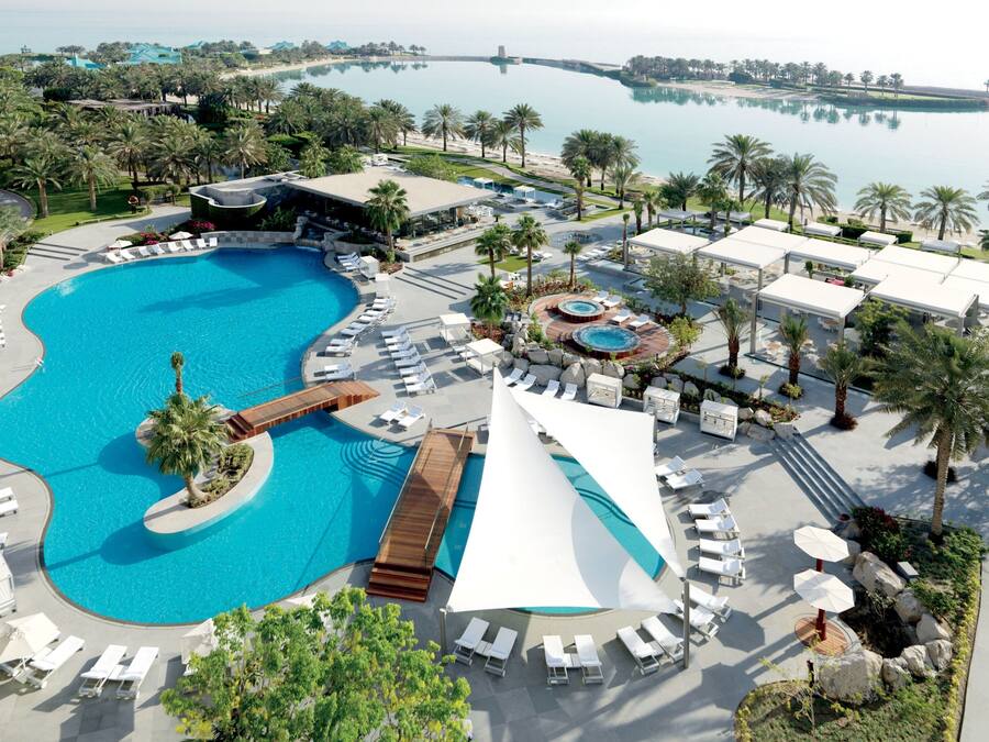 Private beach, white sand, free beach cabanas, sun loungers