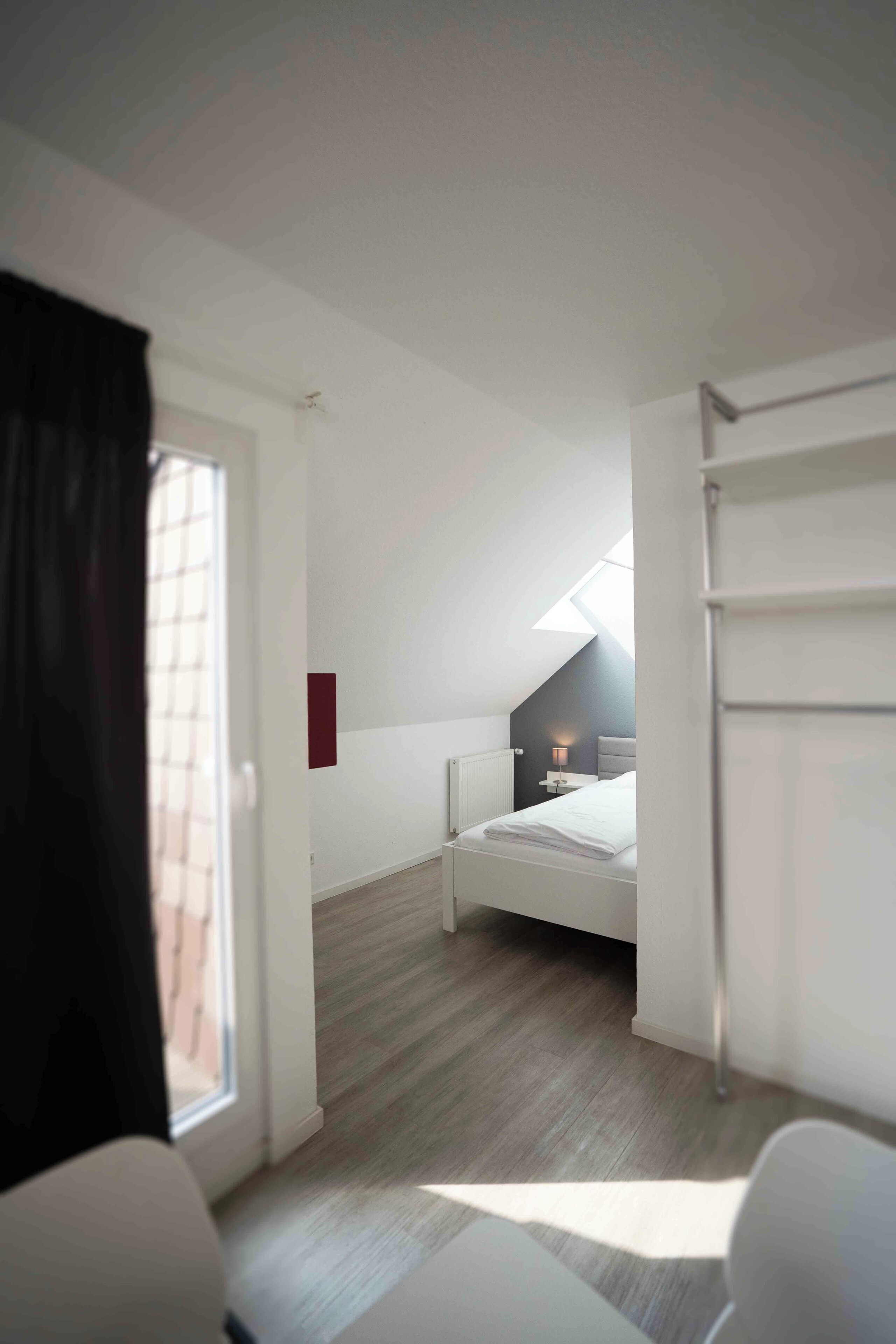 junior studio suite, balcony | 1 bedroom, hypo-allergenic bedding, desk, laptop workspace