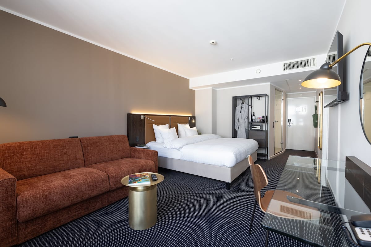 Luxury Connecting Room