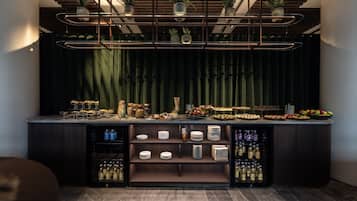 Takterrassebar, uteservering, åpen hver dag