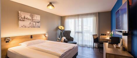 Superior-Zimmer | 2 Schlafzimmer, Schreibtisch, schallisolierte Zimmer, kostenloses WLAN