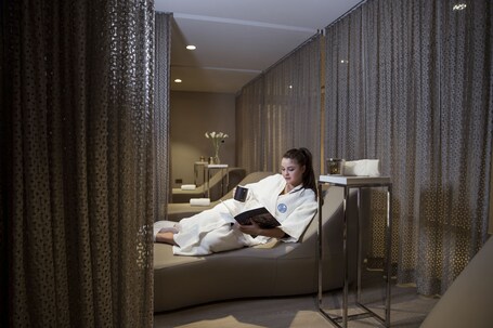 Al Maha Arjaan By Rotana - Image 34
