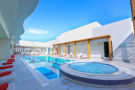 Al Maha Arjaan By Rotana - Image 2