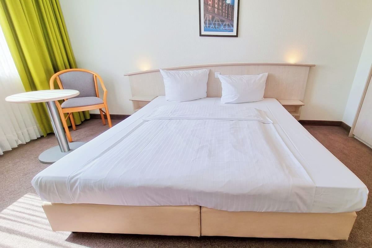 Double Room Single Use