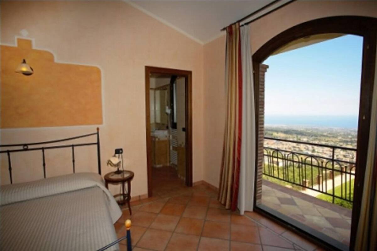 double or twin room (dependance) | minibar, in-room safe, desk, blackout curtains