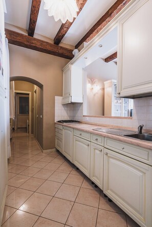 Economy Apartment, 1 Bedroom | Private kitchen