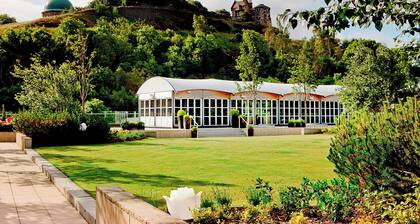 The Glasshouse, Autograph Collection