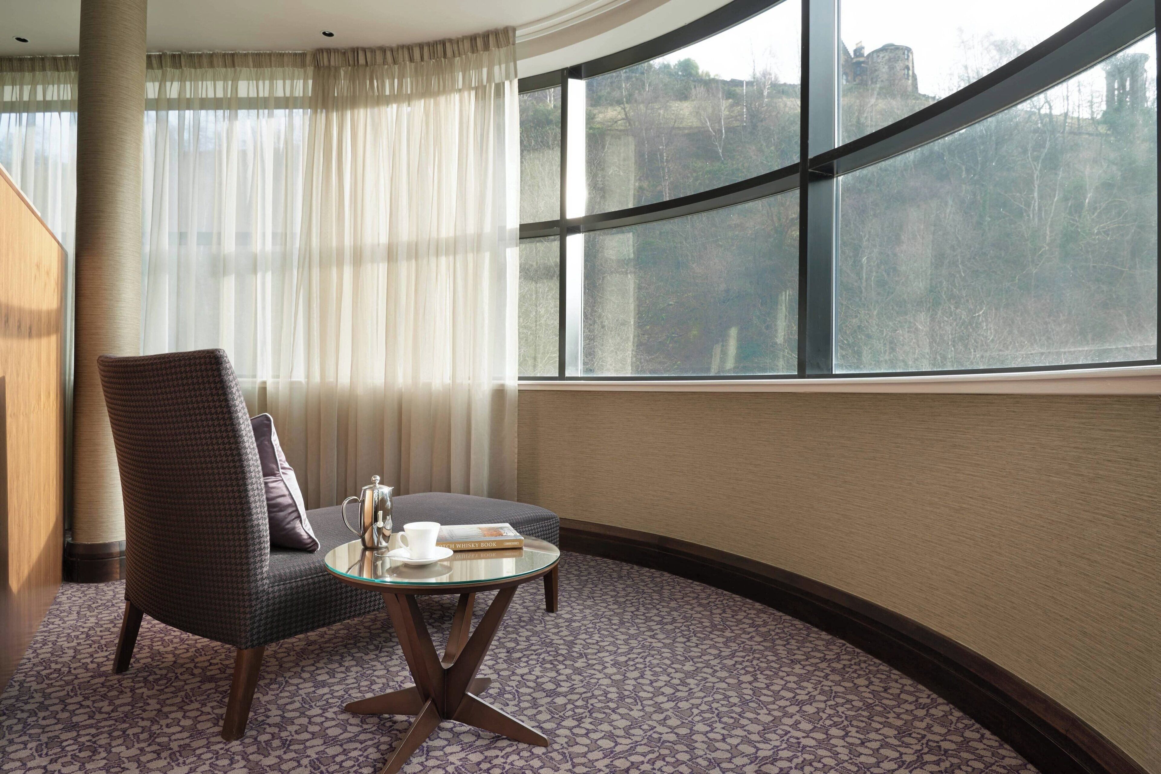suite, 1 king bed, non smoking, hill view | premium bedding, free minibar, in-room safe, desk