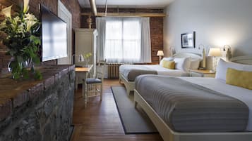 Chambre Quadruple Classique, 2 lits doubles | Literie de qualité supérieure, couette en duvet d'oie, surmatelas