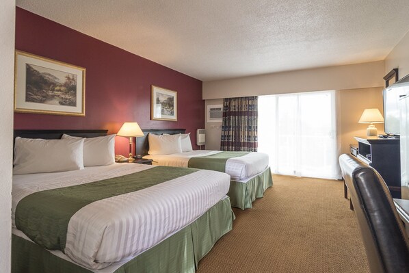 Superior Room, 2 Queen Beds, Balcony