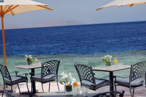 Private beach, free beach cabanas, sun-loungers, beach umbrellas