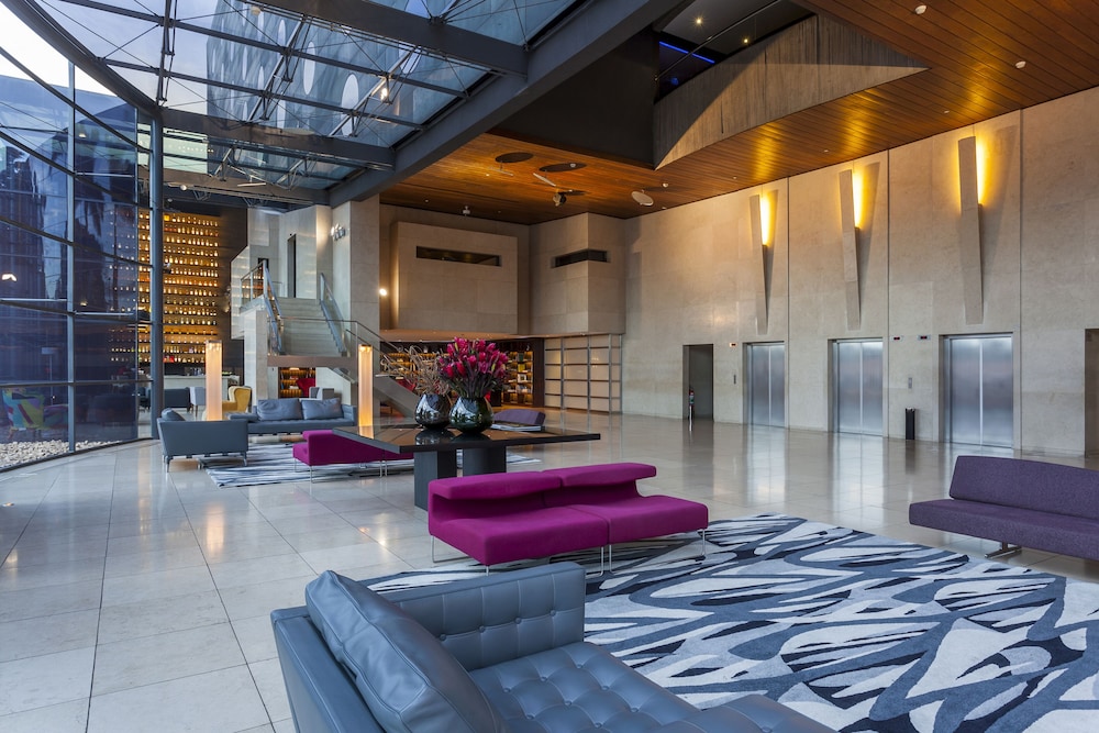 Hotel Unique by null