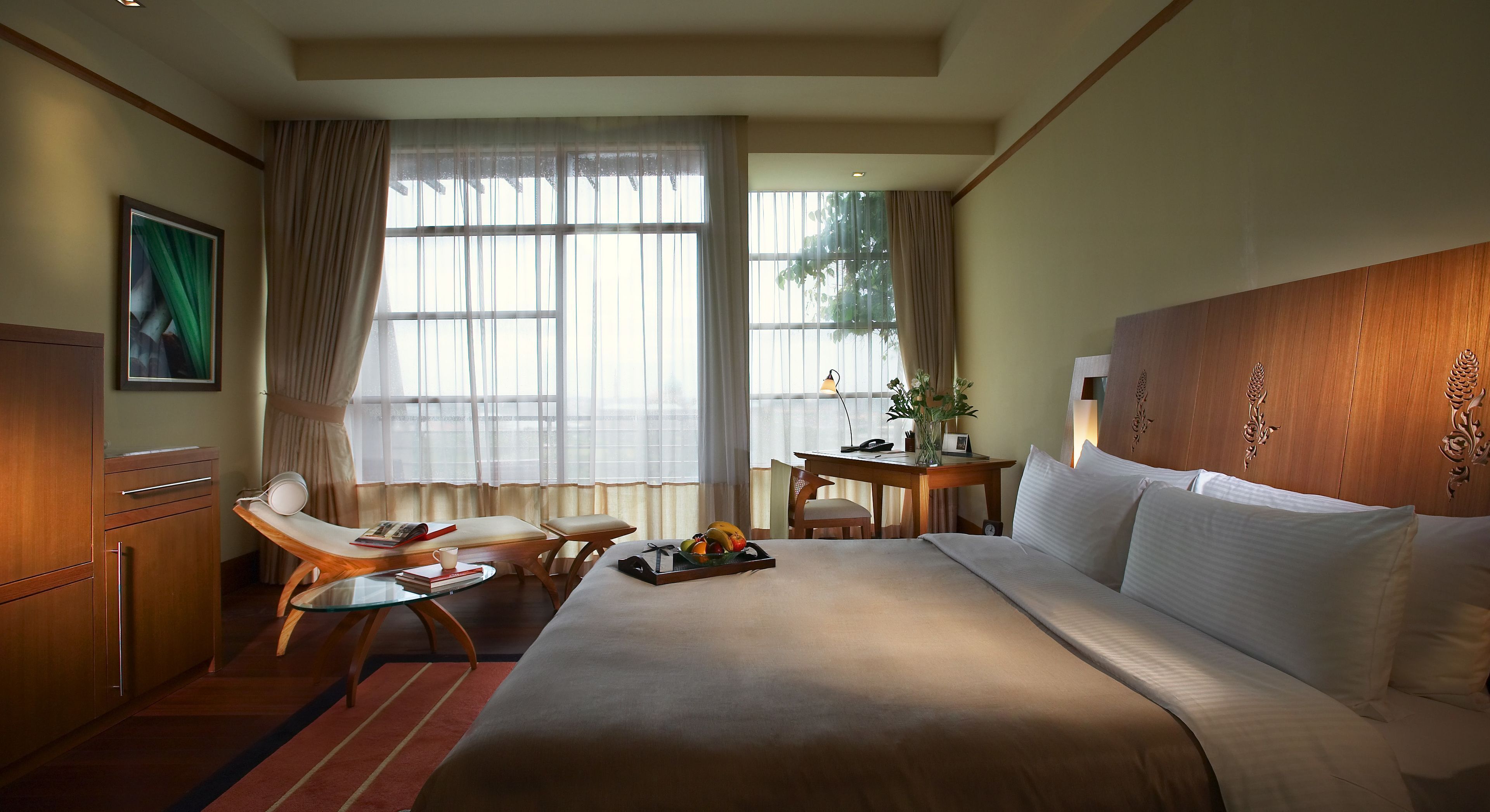 Ropa de cama de alta calidad y minibar 