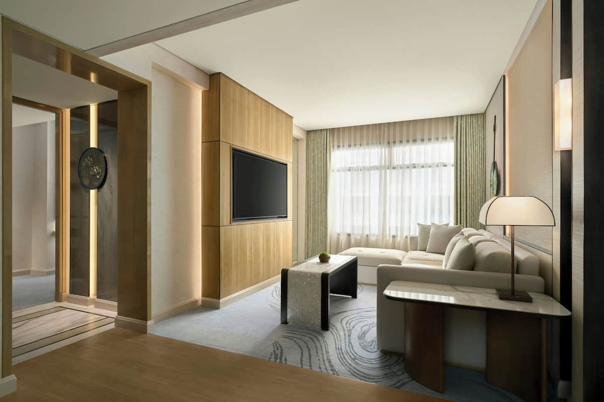 Grand Suite, 1 King Bed, Non Smoking, Tower | Living area | LED TV