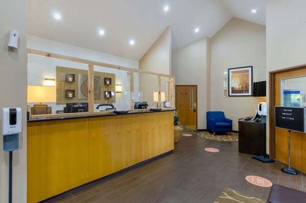 Lobby - Comfort Inn Atkins-Marion I-81 (Atkins)