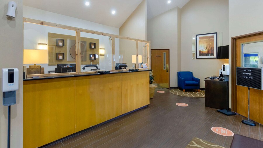 Comfort Inn Atkins-Marion I-81