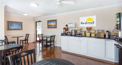 Days Inn by Wyndham Summerton