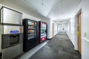 Vending machine - Motel 6 Decatur, TX (Decatur)