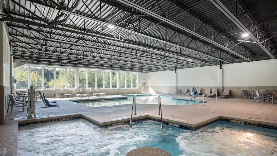 Holiday Inn Express & Suites Ludington by IHG