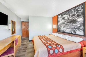 Kamer, 1 kingsize bed, niet-roken | Een bureau, een laptopwerkplek, verduisterende gordijnen, gratis wifi