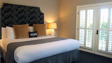 1 bedroom, premium bedding, in-room safe, desk